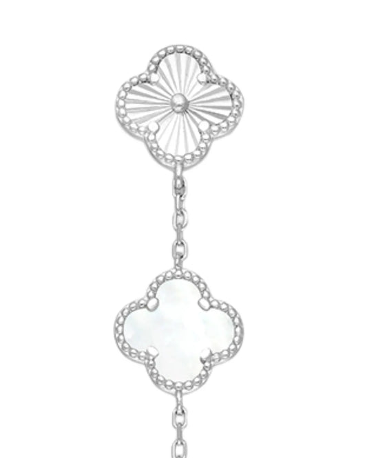 FLUER Clover Dangling Earrings